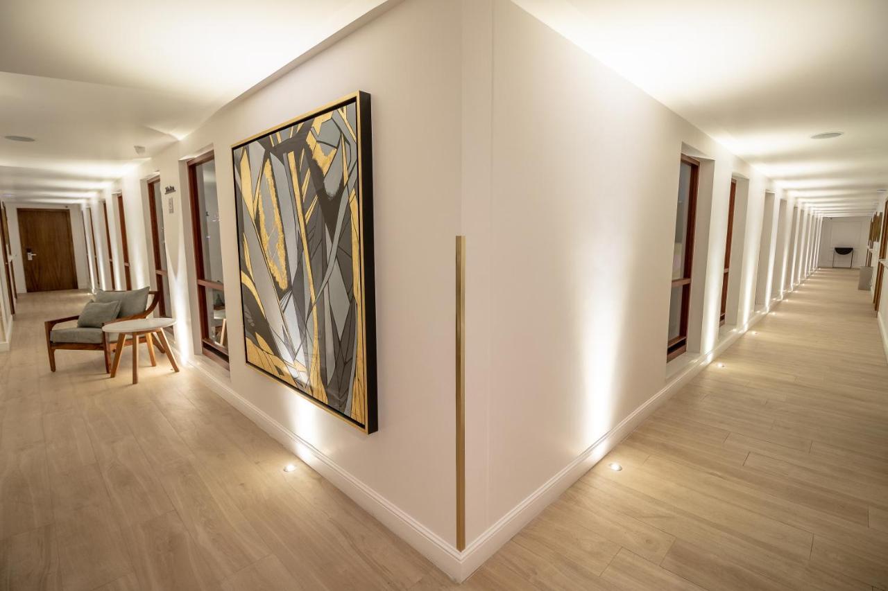 Six Hotel Guadalajara Degollado מראה חיצוני תמונה