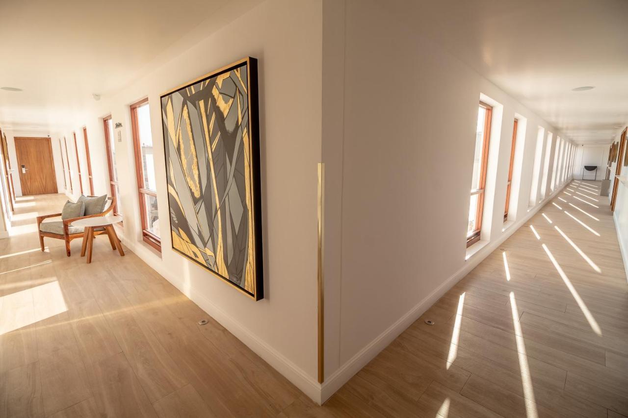 Six Hotel Guadalajara Degollado מראה חיצוני תמונה