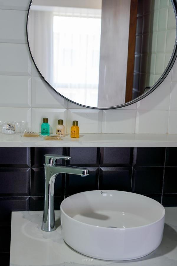 Six Hotel Guadalajara Degollado מראה חיצוני תמונה