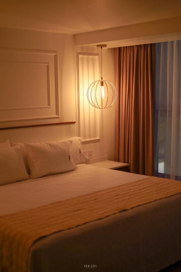 Six Hotel Guadalajara Degollado מראה חיצוני תמונה